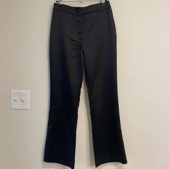 Zara Mini Flared Satin Pants - Picture 6 of 7